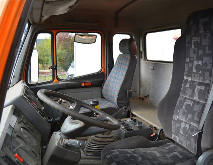 Mercedes-Benz Ostatní 18