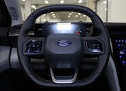 Ford Explorer SUV 10,0 210 kw