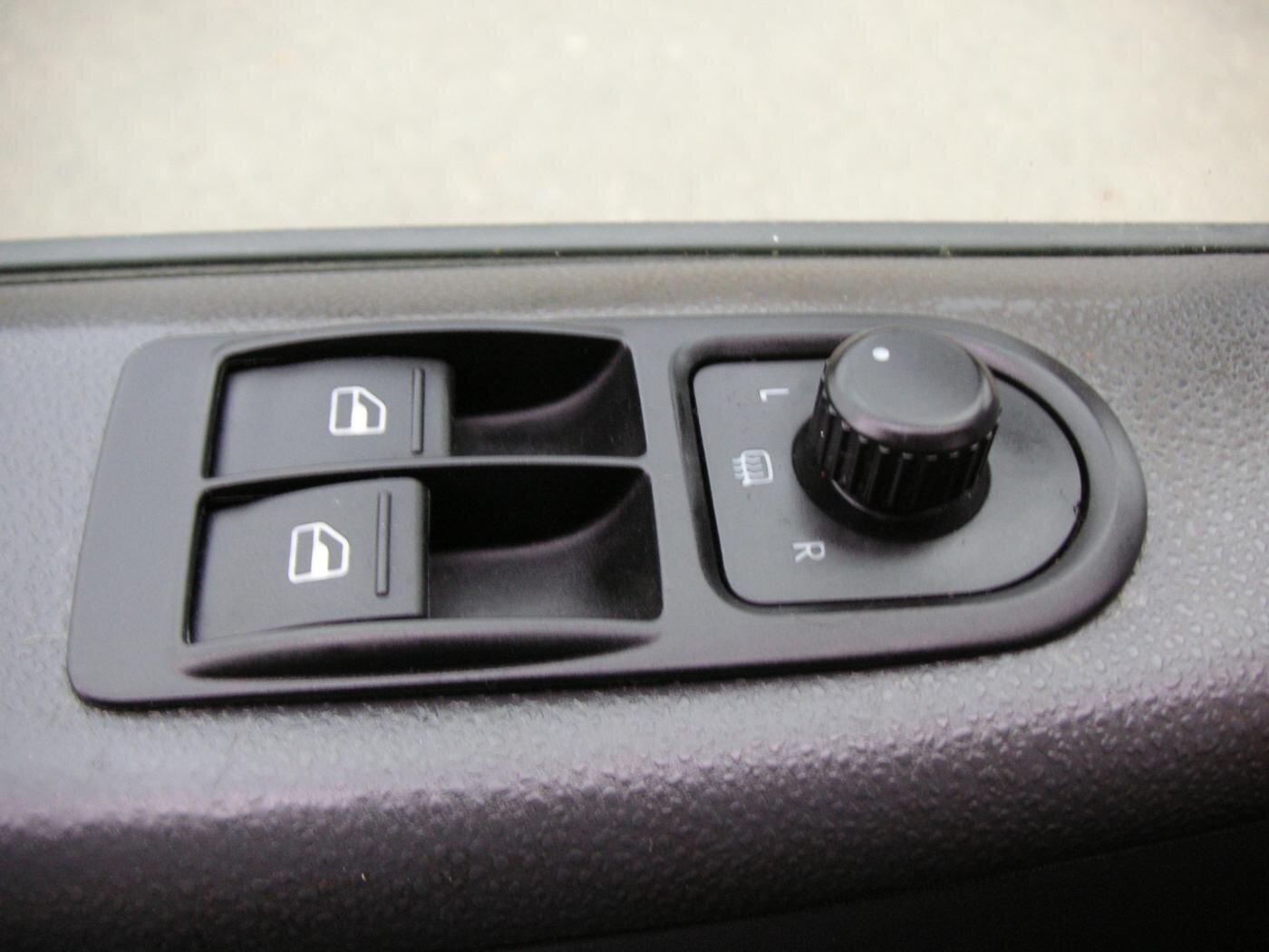 Volkswagen Transporter Valník 2,5 l 96 kw