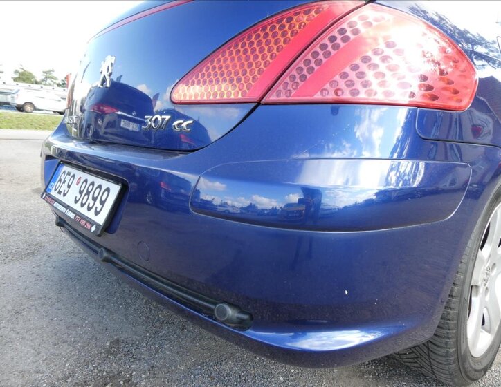 Peugeot 307 Kupé 2,0 l 100 kw