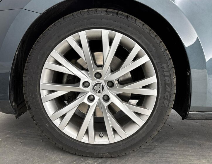 Škoda Superb Kombi 2,0 l 147 kw