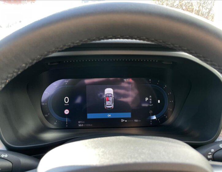 Volvo XC40 SUV / Terénní 2,0 l 145 kw