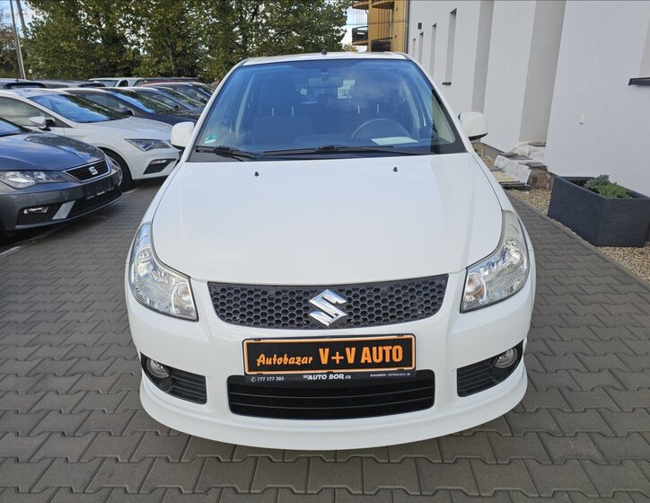 Suzuki SX4 Hatchback 1,6 l 79 kw
