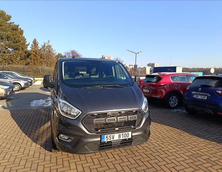 Ford Tourneo Custom MPV 2,0 l 110 kw