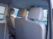 Volkswagen Transporter 22