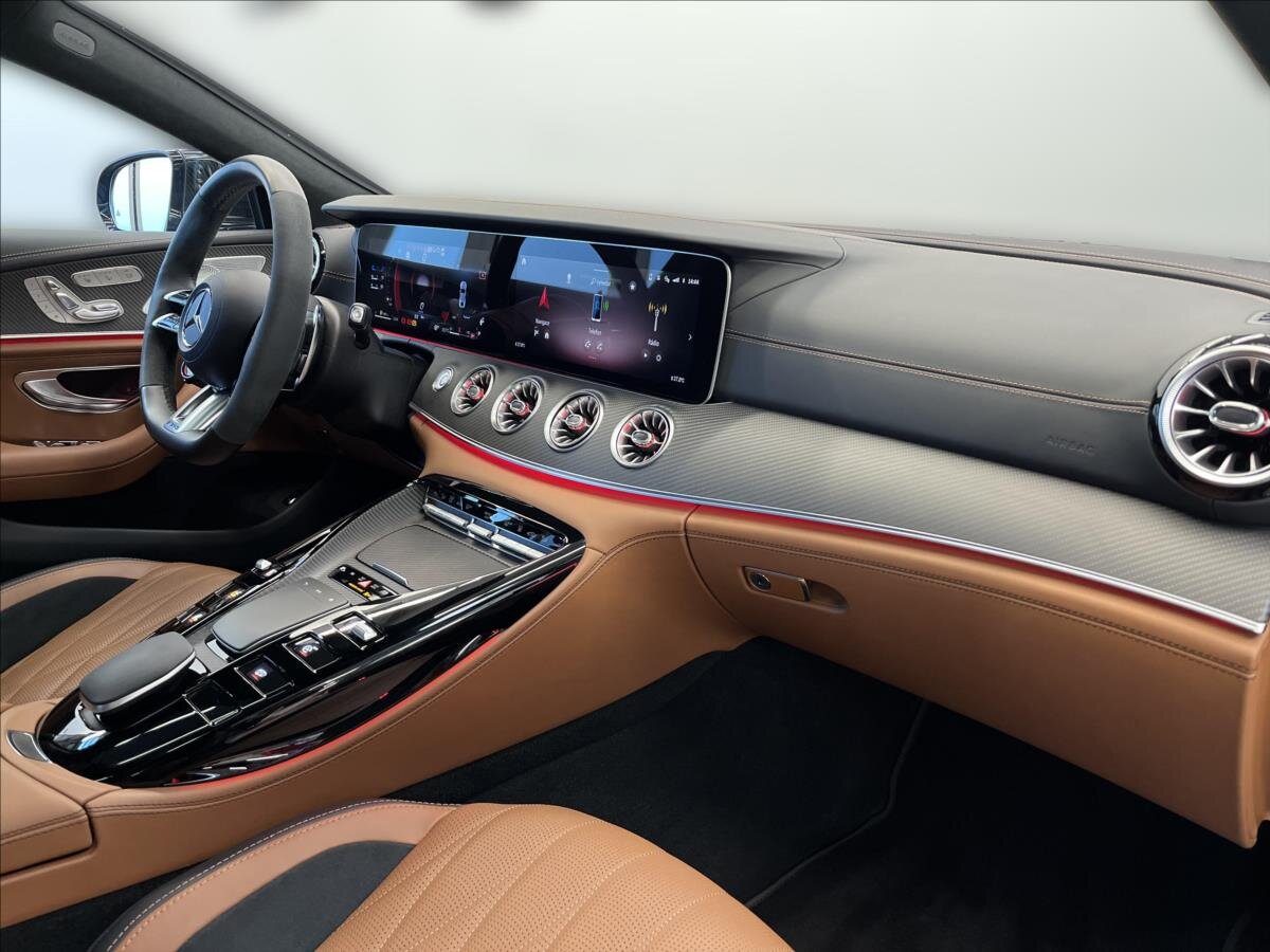 Mercedes-Benz AMG GT Kupé 4,0 l 470 kw