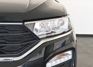 Volkswagen T-Roc SUV / Terénní 1,6 l 85 kw