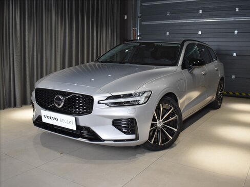 Volvo V60 Kombi 2,0 l 257 kw
