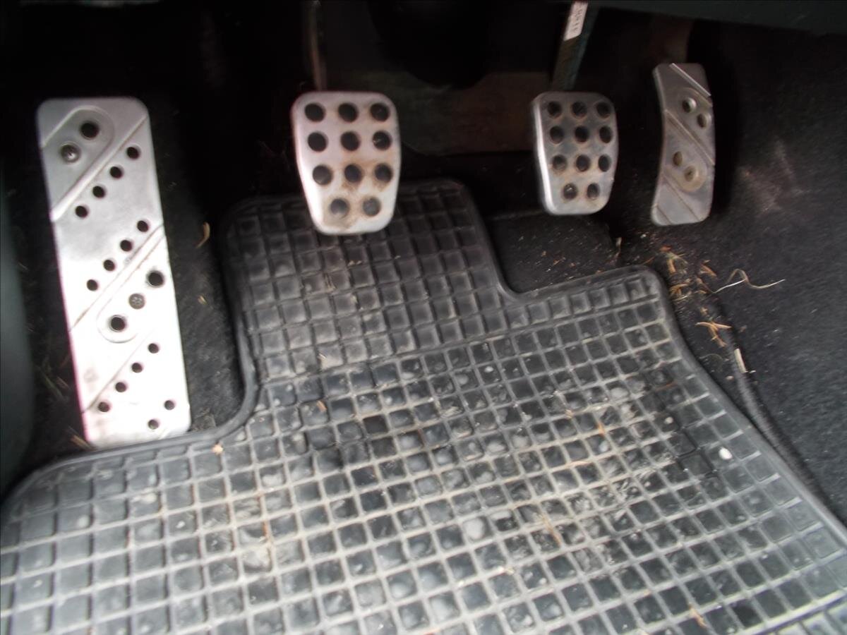 Mazda 6 Kombi 2,0 l 114 kw