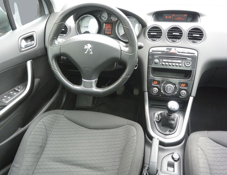 Peugeot 308 Kombi 2,0 l 110 kw