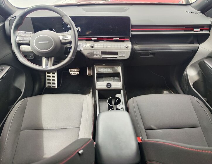 Hyundai Kona SUV / Terénní 1,6 l 145 kw