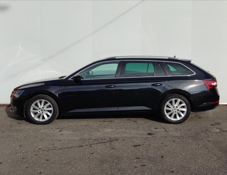 Škoda Superb Kombi 1,4 l 110 kw