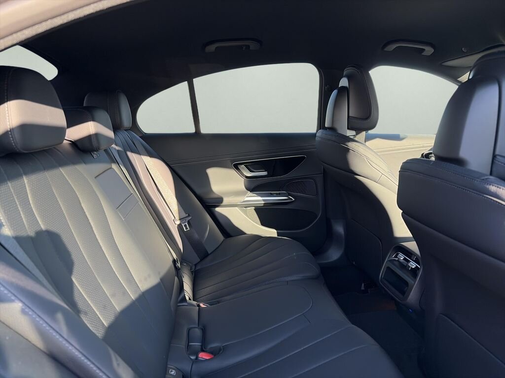 Mercedes-Benz Třídy E Sedan / Limuzína 2,0 l 225 kw