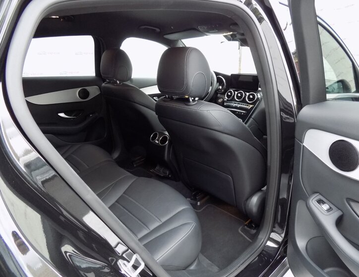 Mercedes-Benz GLC 19