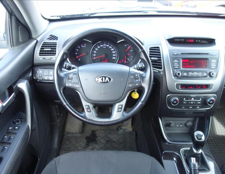 KIA Sorento 17