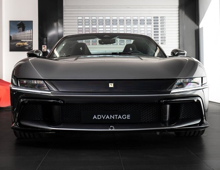 Ferrari Ostatní Kupé 6,5 l 610 kw