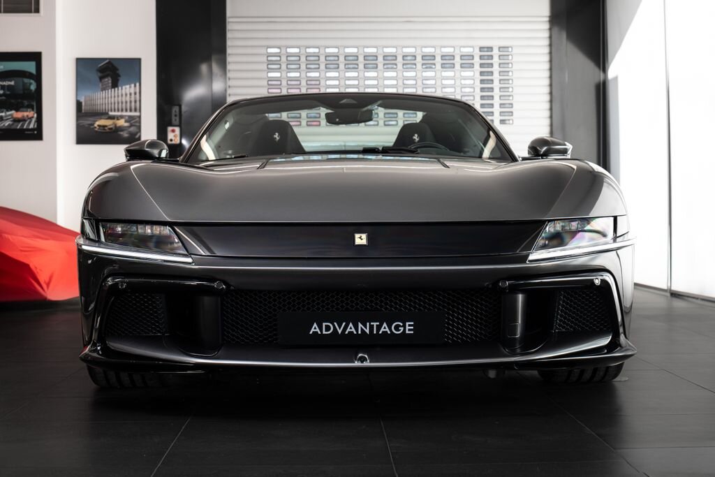 Ferrari Ostatní Kupé 6,5 l 610 kw