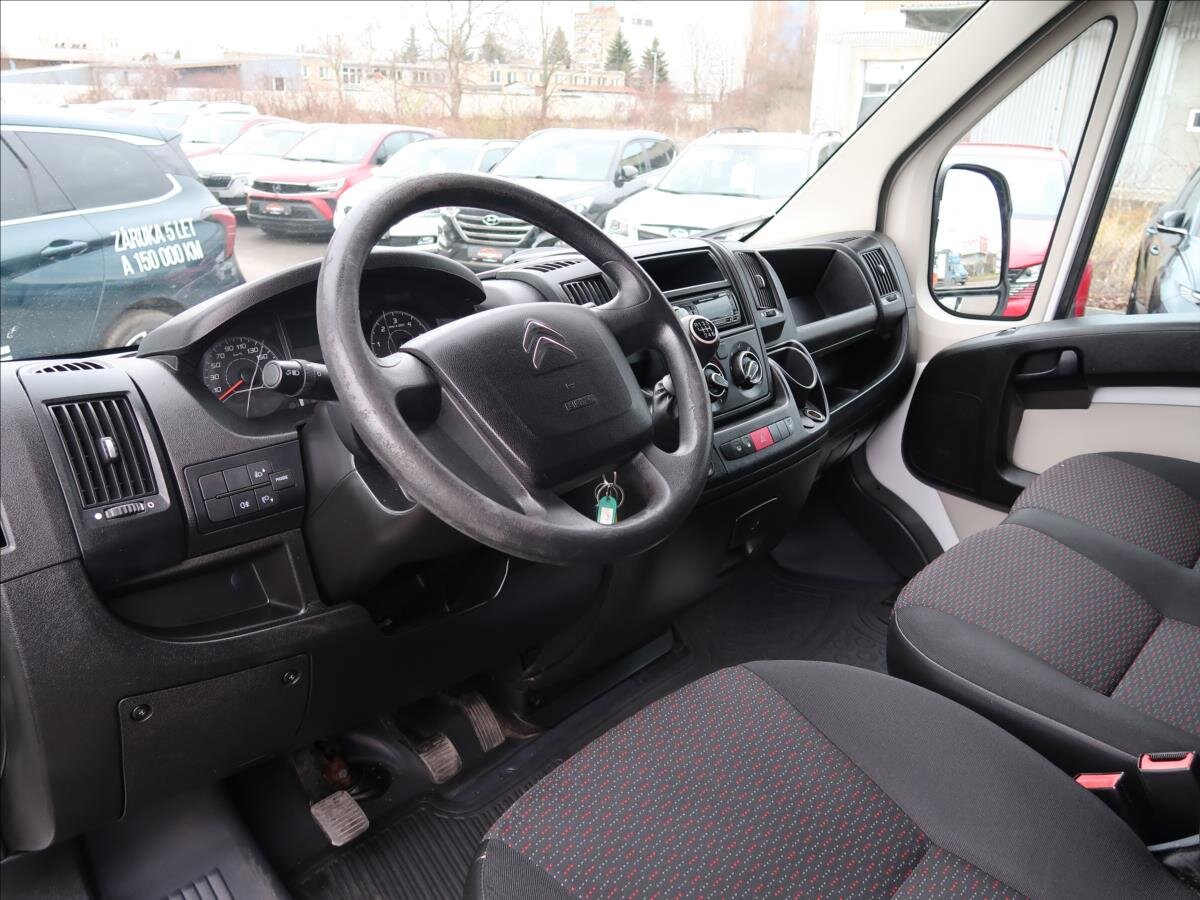 Citroën Jumper Skříň 2,0 l 81 kw