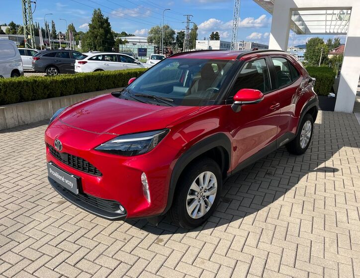 Toyota Yaris Cross 2