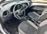 Toyota Aygo Hatchback 998,0 53 kw