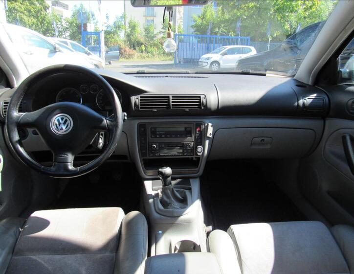 Volkswagen Passat 11