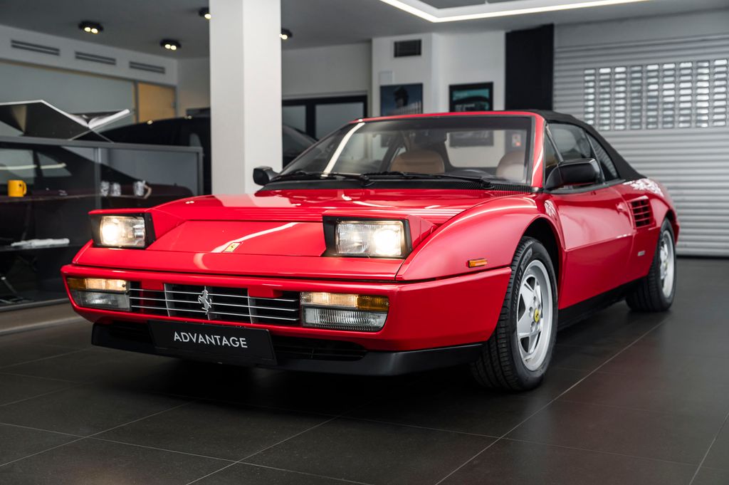 Ferrari Mondial