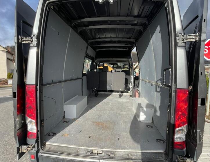 Iveco Daily 9