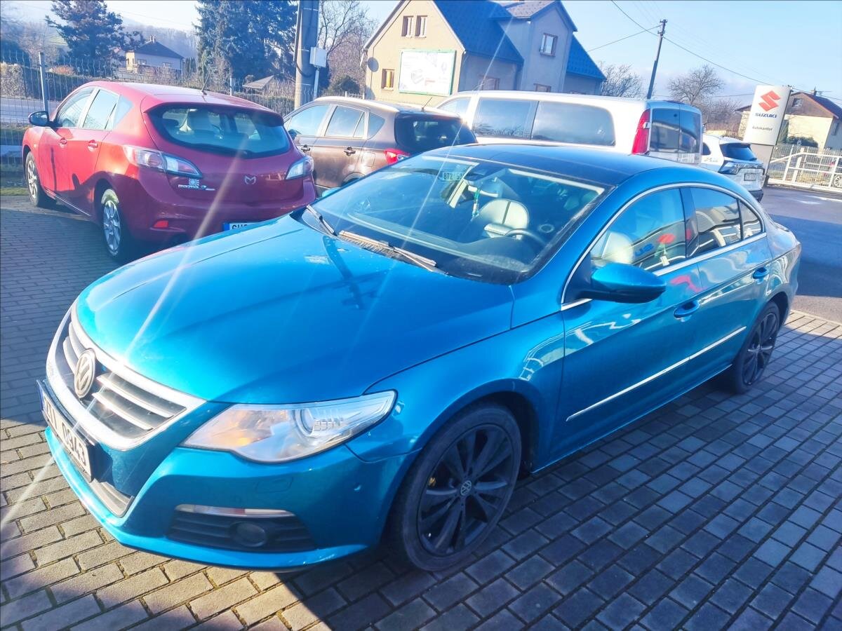 Volkswagen Passat CC Sedan 2,0 l 147 kw