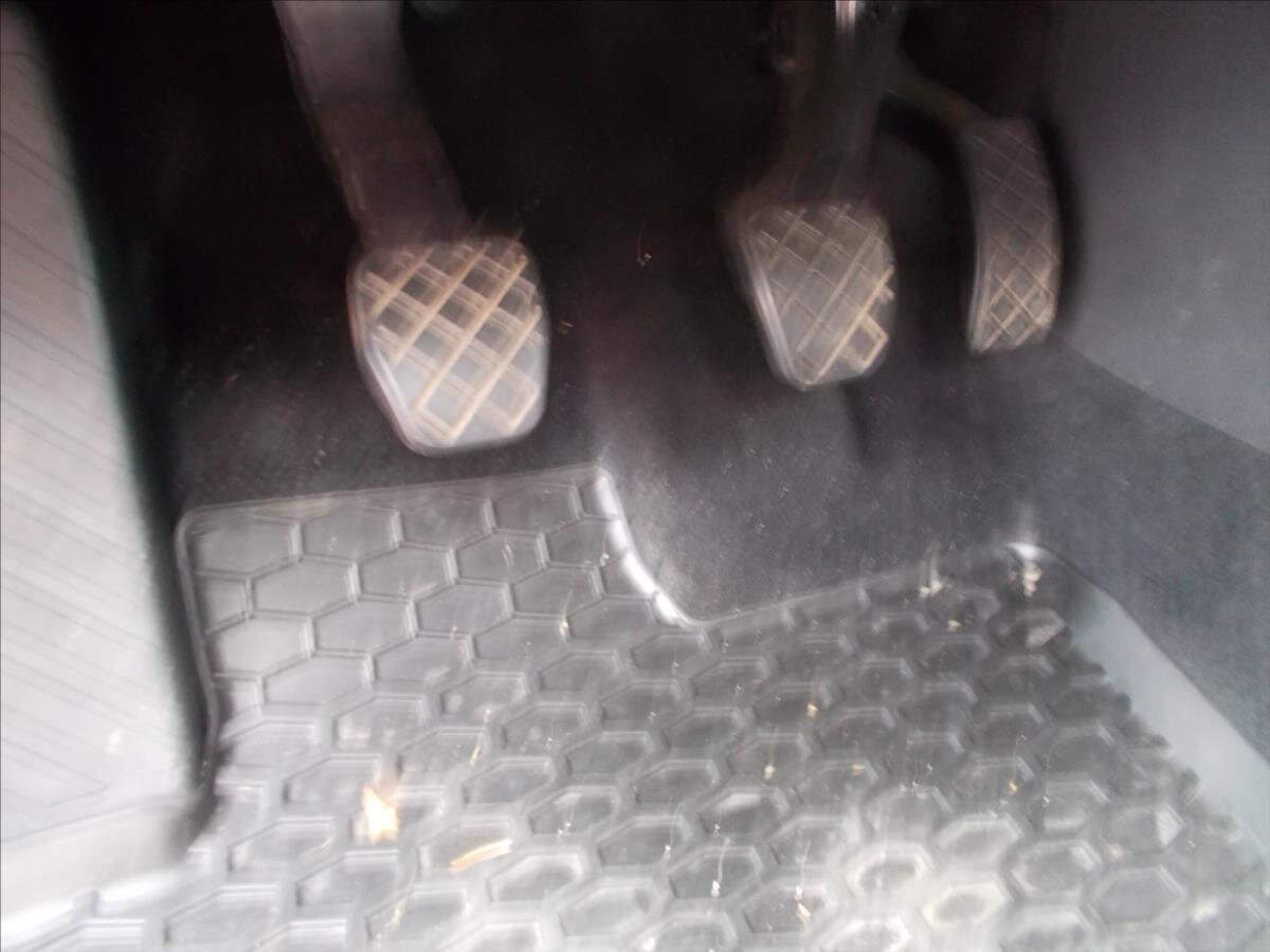 Volkswagen Golf Kombi 1,5 l 96 kw