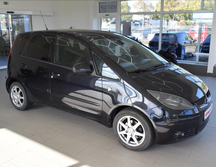Mitsubishi Colt 3
