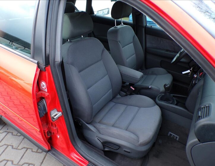 Audi A3 Hatchback 1,6 l 74 kw