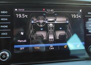 Škoda Karoq SUV / Terénní 1,5 l 110 kw