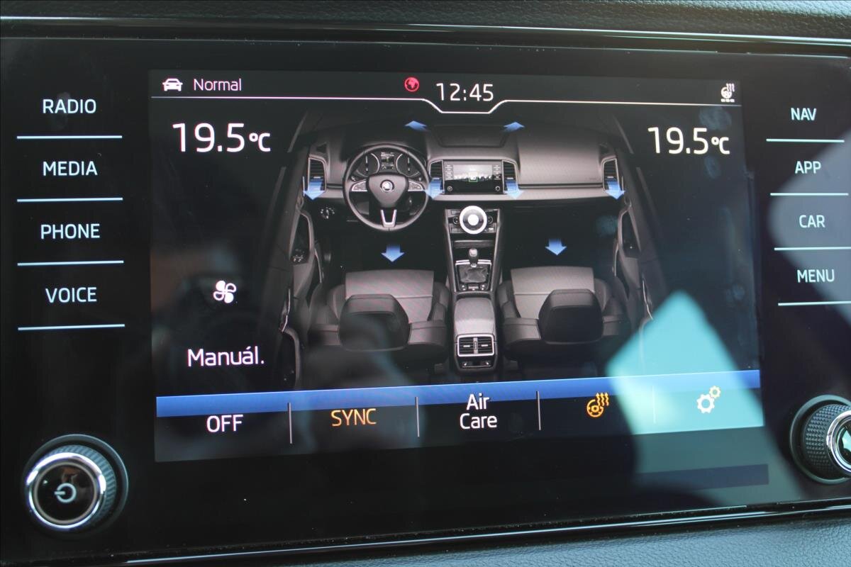 Škoda Karoq SUV / Terénní 1,5 l 110 kw