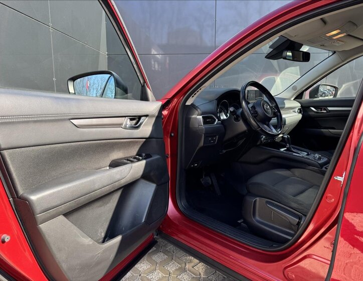 Mazda CX-5 SUV / Terénní 2,0 l 121 kw