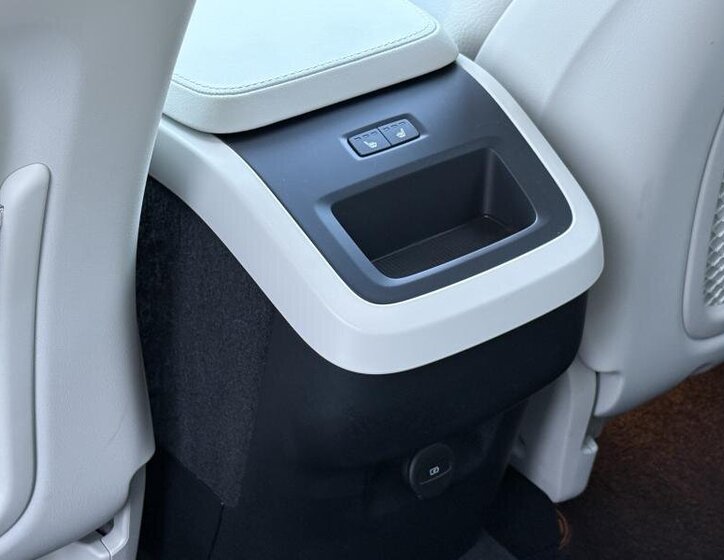 Volvo XC90 SUV 2,0 l 173 kw