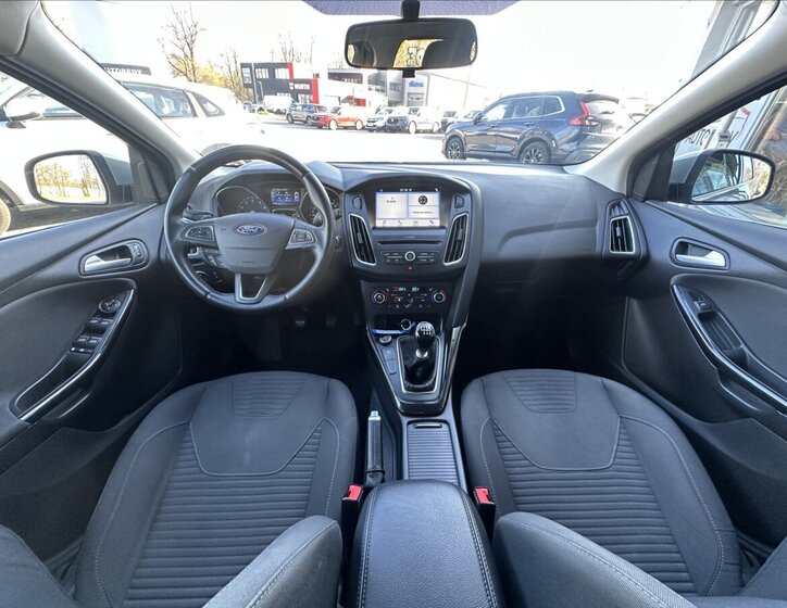 Ford Focus Kombi 1,5 l 110 kw