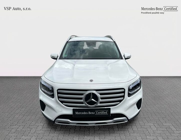 Mercedes-Benz GLB 8