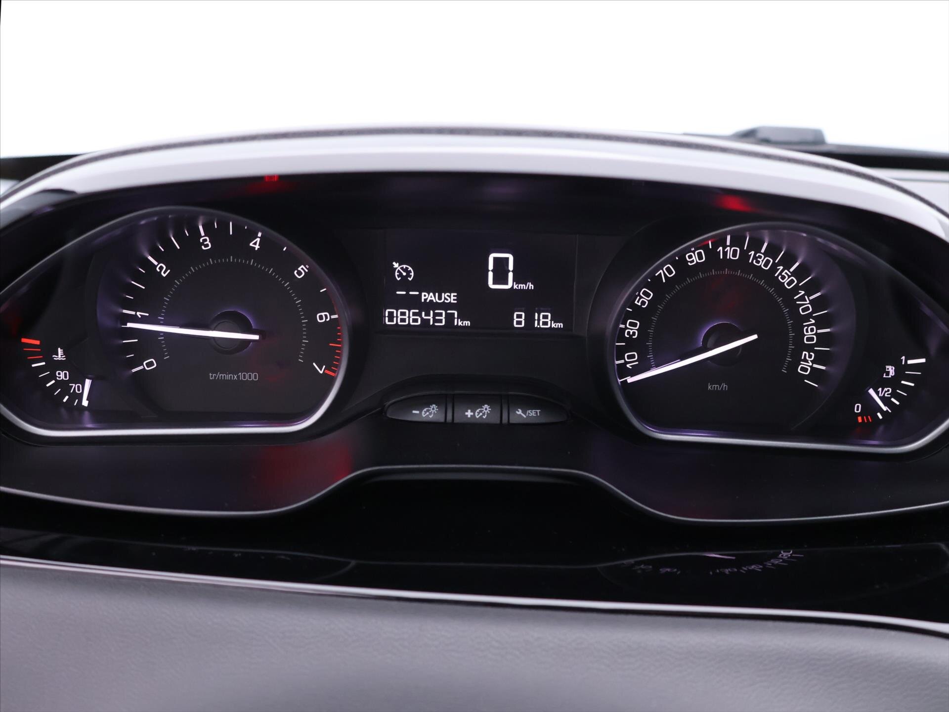 Peugeot 208 Hatchback 1,2 l 60 kw