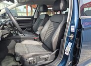 Volkswagen Passat Kombi 1,4 l 160 kw