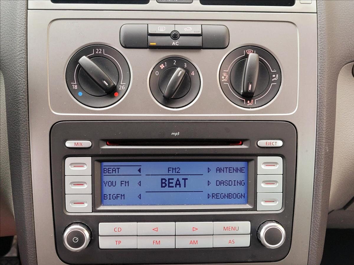 Volkswagen Touran Kombi 1,4 l 103 kw