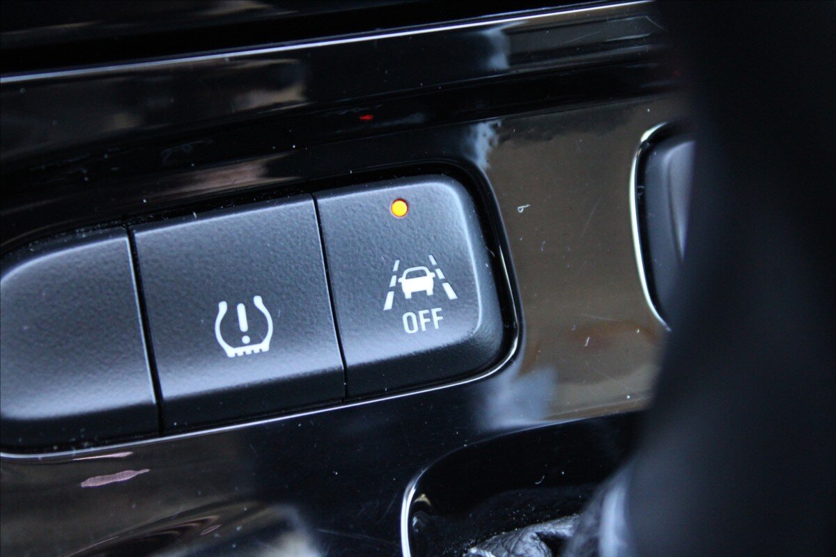 Opel Grandland X SUV / Terénní 1,5 l 96 kw