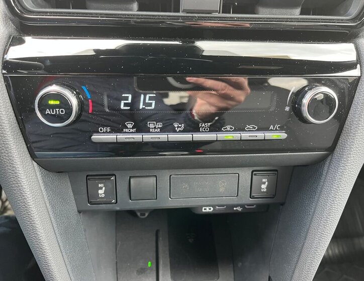 Toyota Yaris Cross SUV / Terénní 1,5 l 68 kw