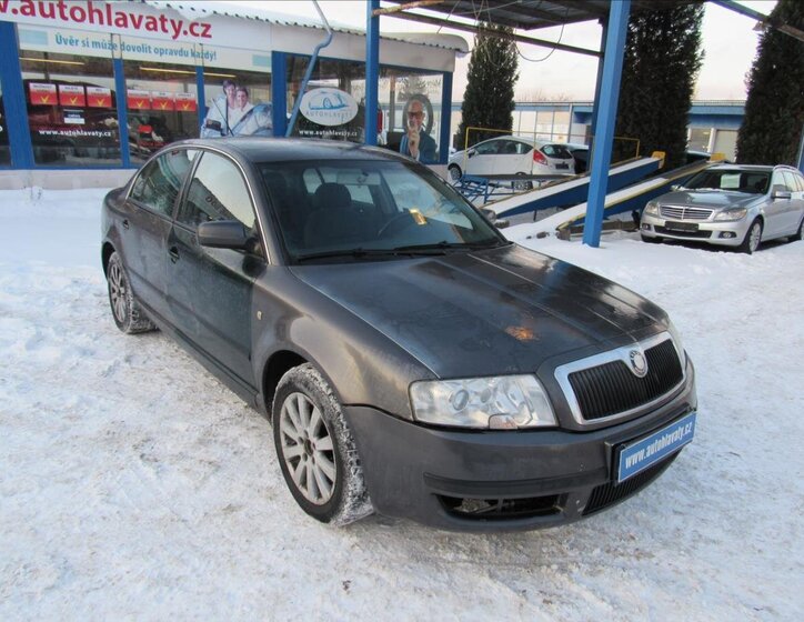 Škoda Superb 3