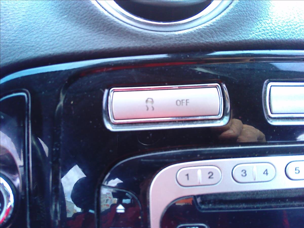 Ford Mondeo Kombi 2,0 l 103 kw