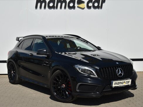Mercedes-Benz GLA SUV / Terénní 2,0 l 280 kw
