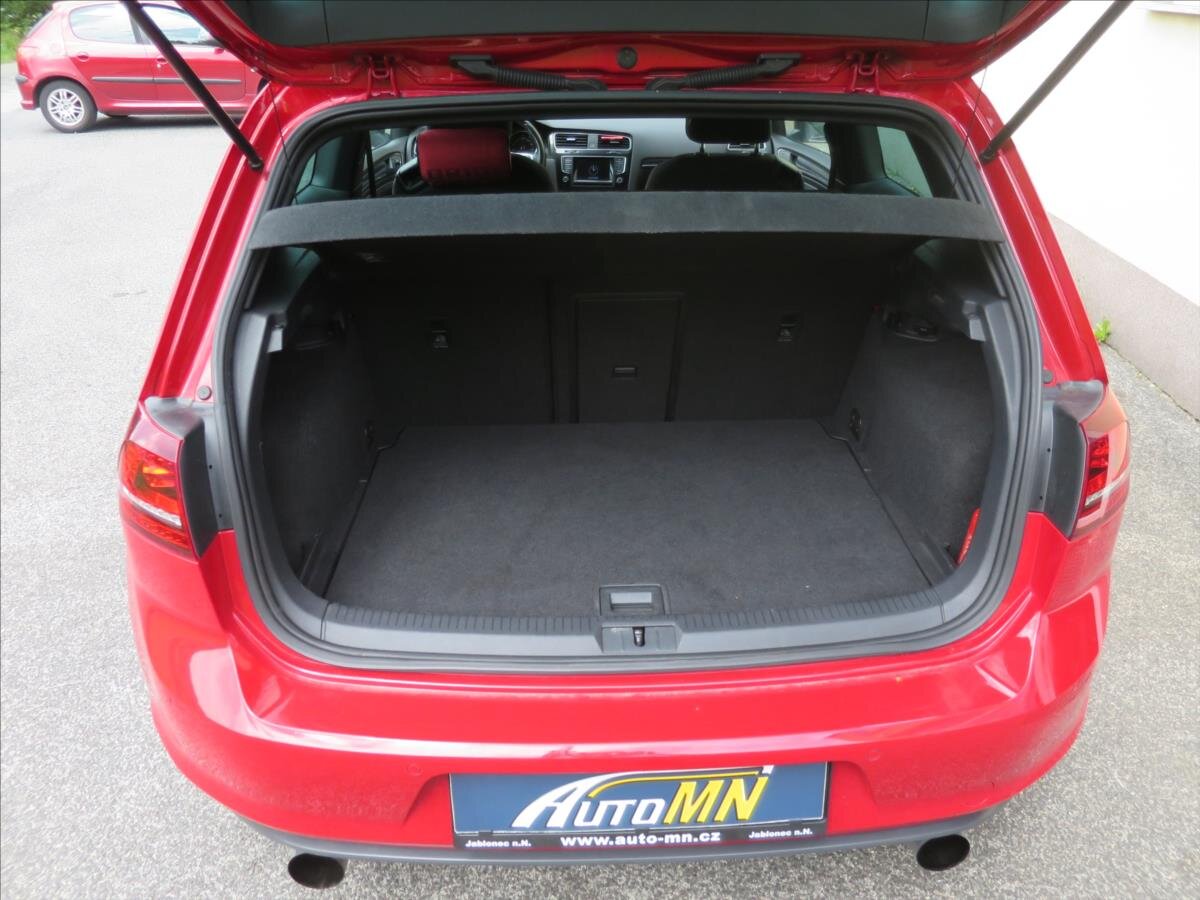 Volkswagen Golf Hatchback 2,0 l 162 kw