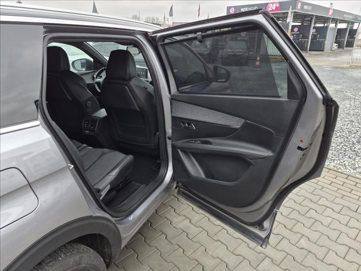 Peugeot 5008 MPV 1,6 l 133 kw