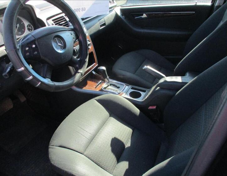 Mercedes-Benz Třídy B 17