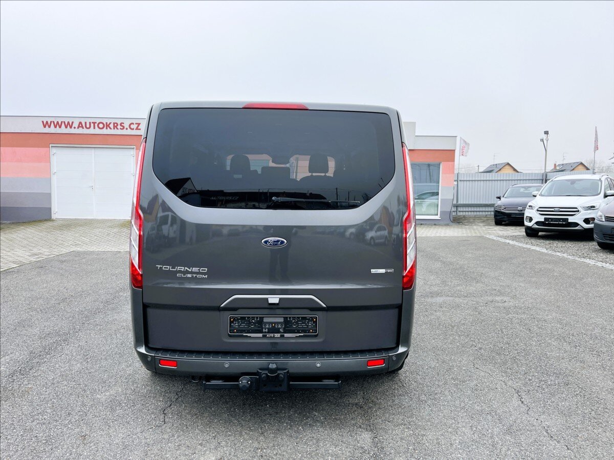 Ford Tourneo Custom Kombi 2,0 l 136 kw