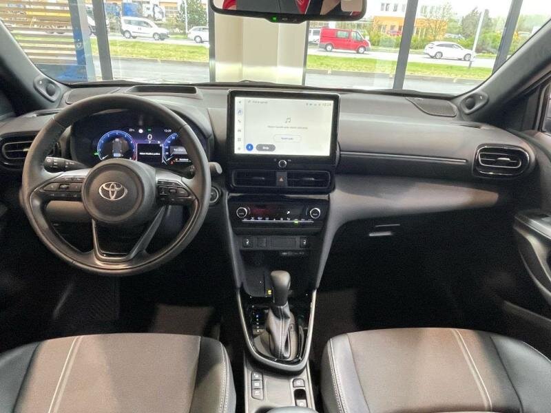Toyota Yaris Cross SUV 1,5 l 68 kw